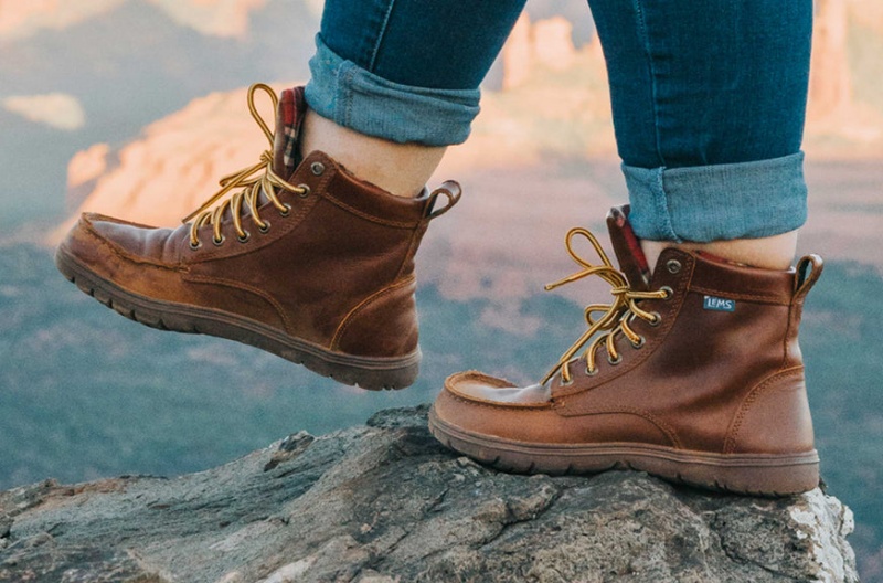 Lems Boulder Boot Leather Women Barefoot Shoes Copper | WVE-31824